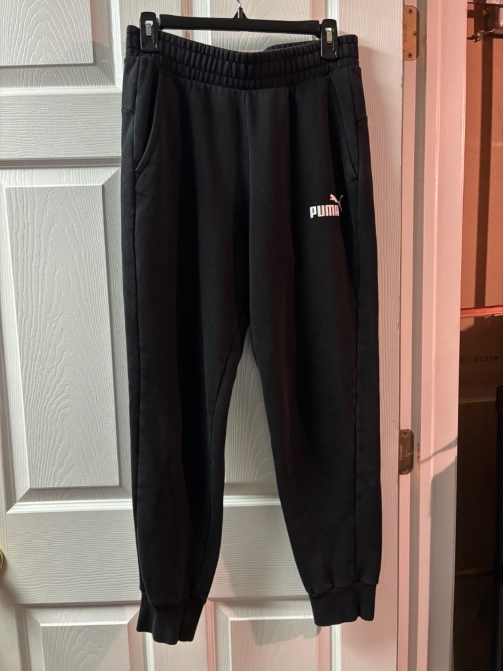 Puma Black Sweatpants - Size M